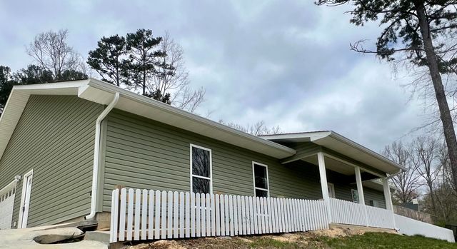 1032 Woodgate Road, Ringgold, GA 30736