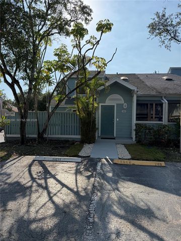 1808 Runners Way 1808, North Lauderdale, FL 33068