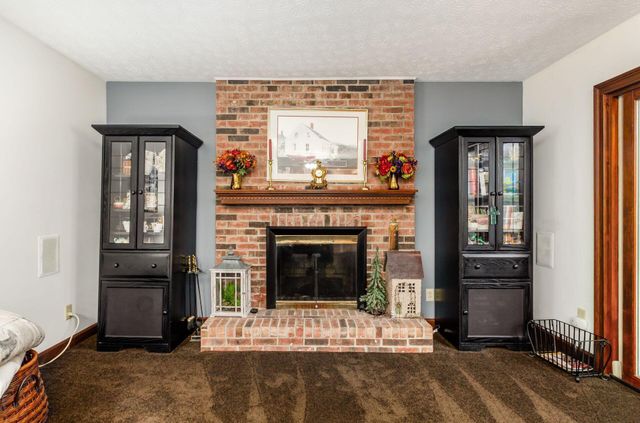 5625 Greystone Lane, Hilliard, OH 43026