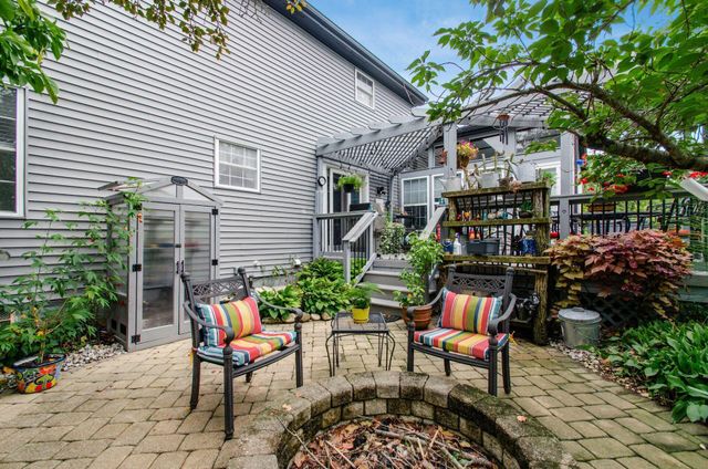 5625 Greystone Lane, Hilliard, OH 43026