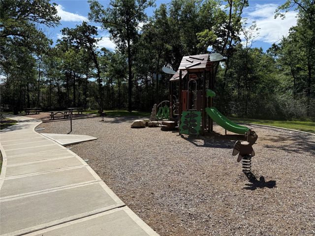 2847 Mistygate Court, Conroe, TX 77301