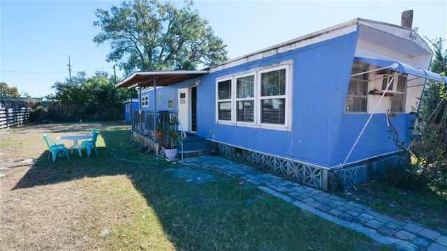 4881 VICTORIA AVENUE, Sarasota, FL 34233