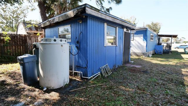 4881 VICTORIA AVENUE, Sarasota, FL 34233