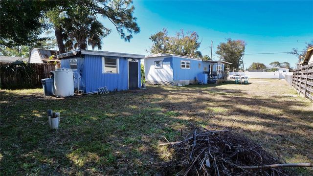 4881 VICTORIA AVENUE, Sarasota, FL 34233