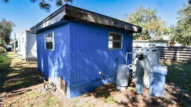 4881 VICTORIA AVENUE, Sarasota, FL 34233