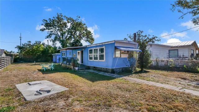 4881 VICTORIA AVENUE, Sarasota, FL 34233