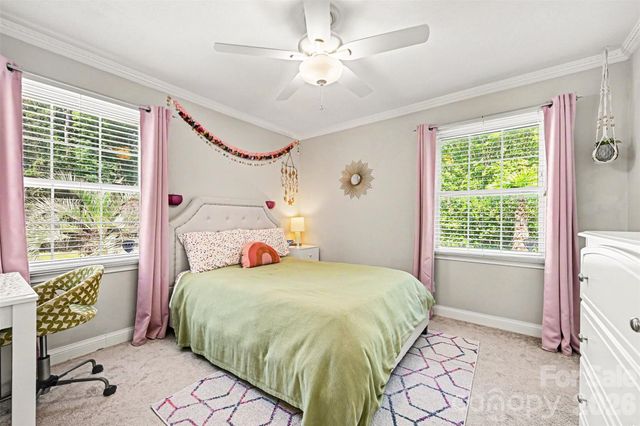 2449 Seth Thomas Road, Charlotte, NC 28210