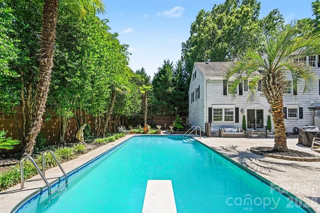 2449 Seth Thomas Road, Charlotte, NC 28210