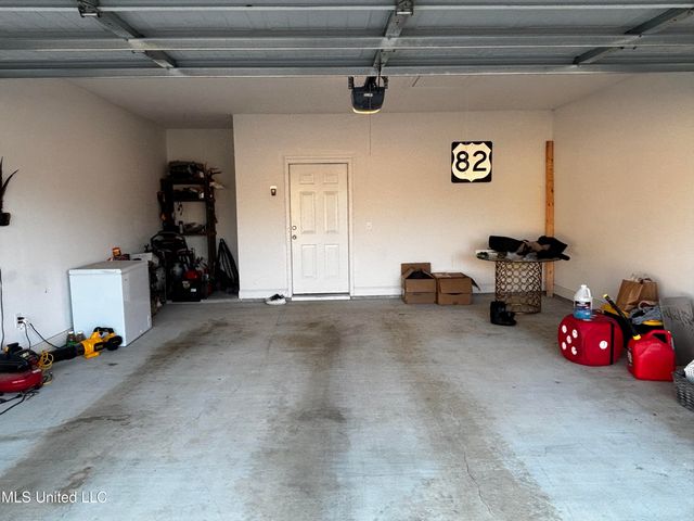 405 Butternut Drive, Canton, MS 39046