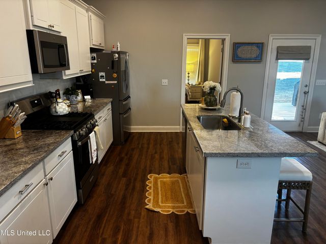 405 Butternut Drive, Canton, MS 39046