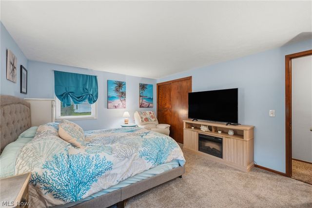 10471 Meadowhurst Lane, Chardon, OH 44024