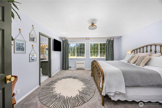 120 E Old Ranch Road, Allyn, WA 98524