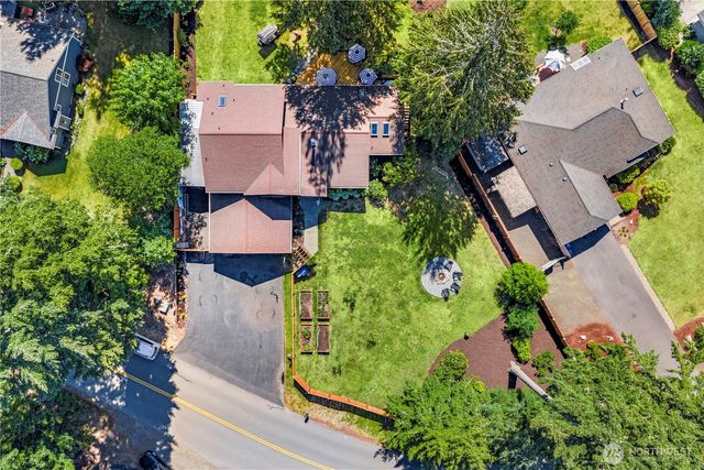 120 E Old Ranch Road, Allyn, WA 98524