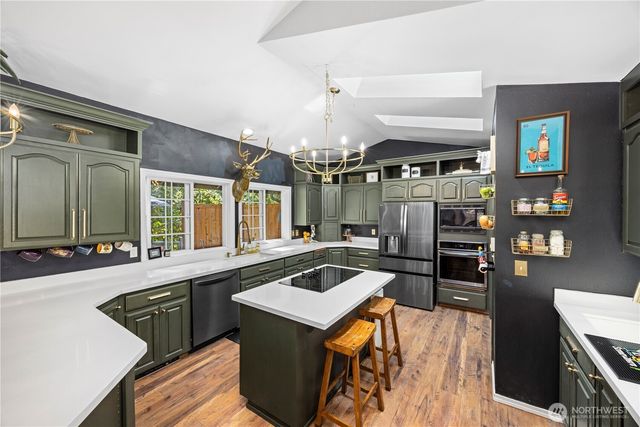 120 E Old Ranch Road, Allyn, WA 98524