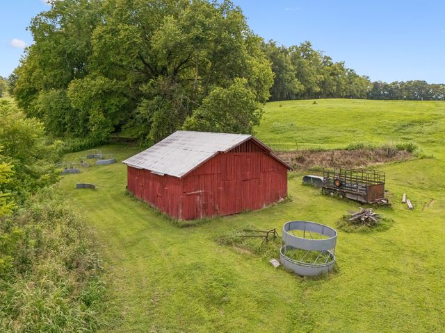 3056 Martin Hollow Rd, Culleoka, TN 38451