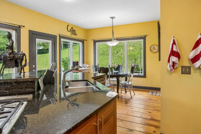 3056 Martin Hollow Rd, Culleoka, TN 38451