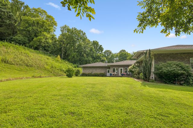 3056 Martin Hollow Rd, Culleoka, TN 38451