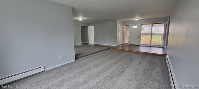 35527 Springvale Street, Farmington, MI 48331