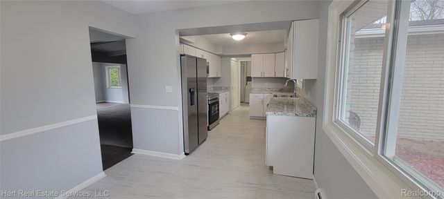 35527 Springvale Street, Farmington, MI 48331