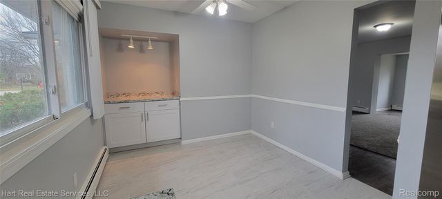 35527 Springvale Street, Farmington, MI 48331