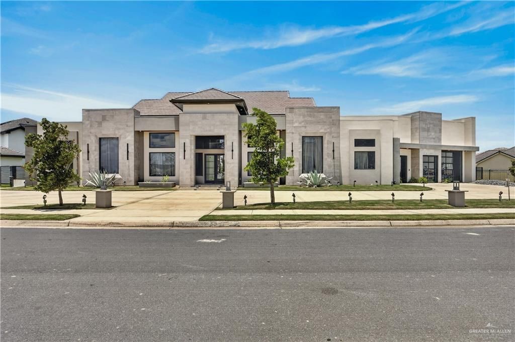 4660 Estancia Parkway, Mcallen, TX 78504