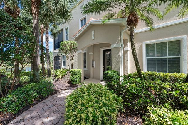 2625 Estrella CT 15-1, Naples, FL 34109