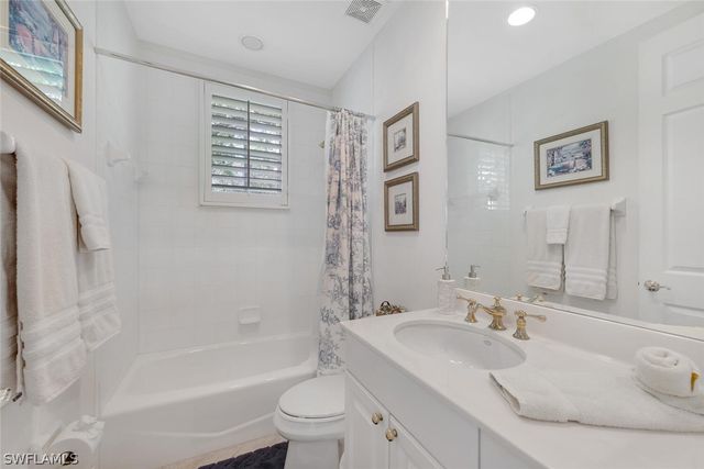 2625 Estrella CT 15-1, Naples, FL 34109