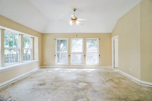 7113 Meandering Court, North Richland Hills, TX 76182