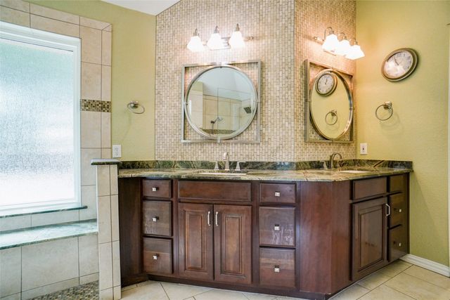 7113 Meandering Court, North Richland Hills, TX 76182
