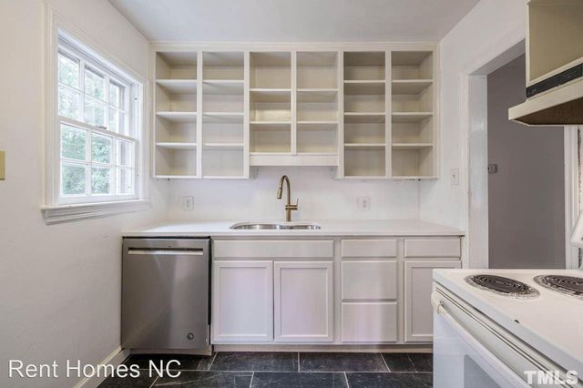 2922 Oberlin Road, Raleigh, NC 27608