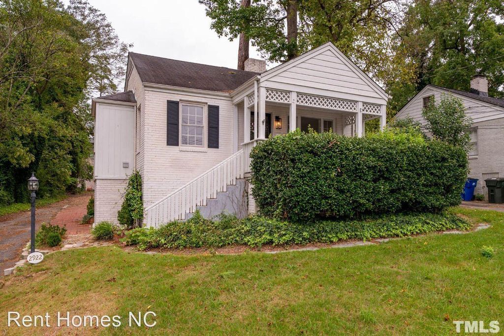 2922 Oberlin Road, Raleigh, NC 27608