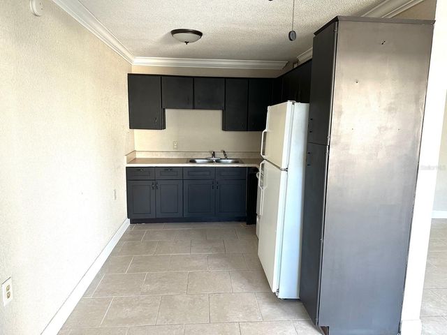 8450 112TH STREET 102, Seminole, FL 33772