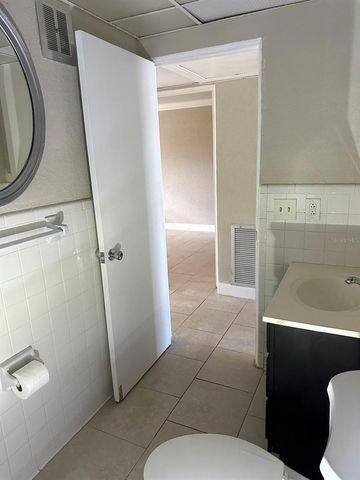 8450 112TH STREET 102, Seminole, FL 33772