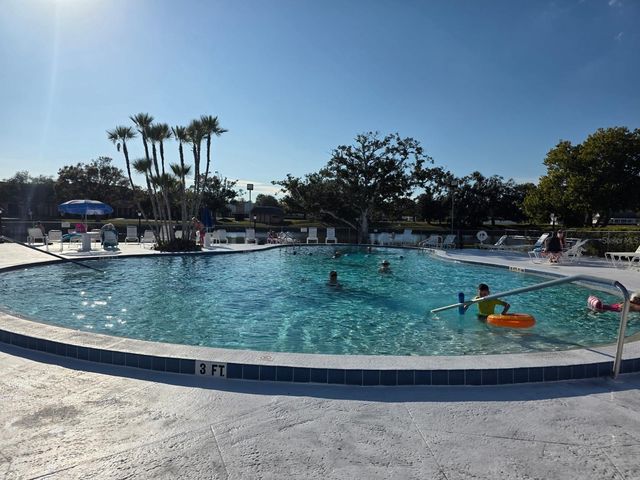 8450 112TH STREET 102, Seminole, FL 33772