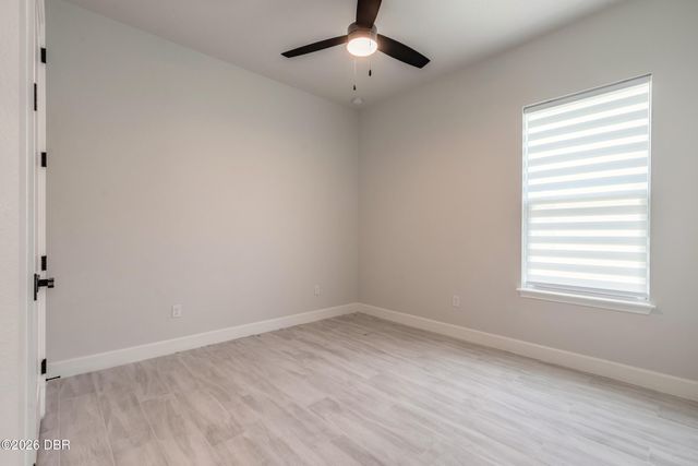321 Aquamarine Way, Daytona Beach, FL 32124
