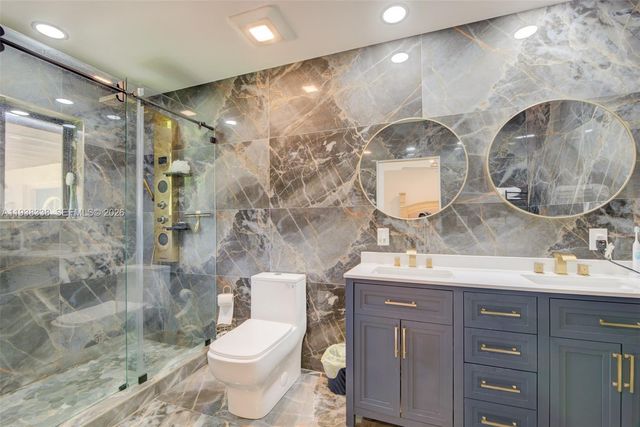 11490 W Biscayne Canal Rd, Miami, FL 33161