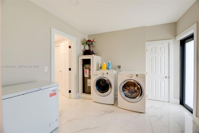 11490 W Biscayne Canal Rd, Miami, FL 33161