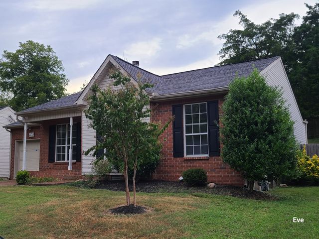 2733 Airwood Dr, Nashville, TN 37214