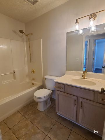 2733 Airwood Dr, Nashville, TN 37214