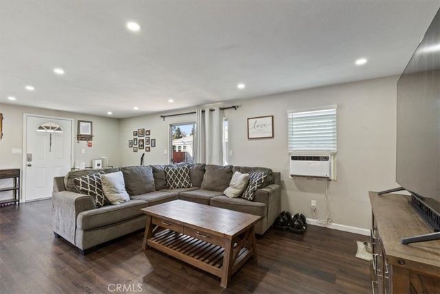 9080 Bloomfield Avenue 293, Cypress, CA 90630