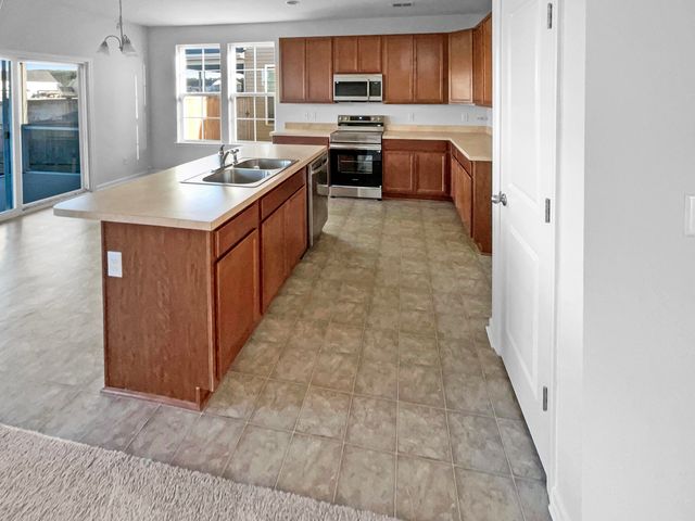 320 Saucer Road, Summerville, SC 29486