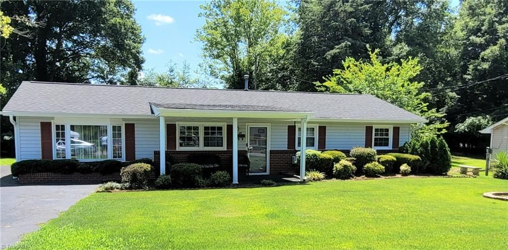1210 Ellerbe Court, Eden, NC 27288