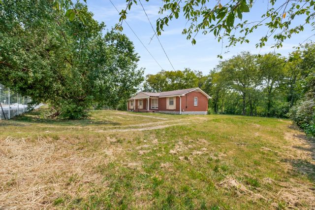 1610 County Hospital Rd, Nashville, TN 37218