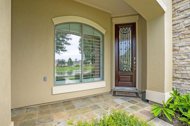 2043 Palm Forest Lane, Houston, TX 77077