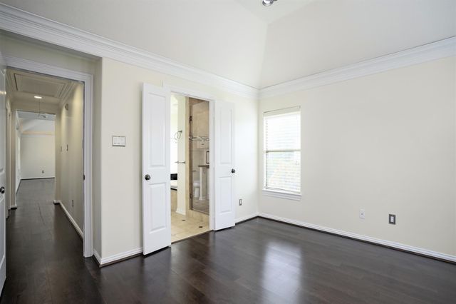 2043 Palm Forest Lane, Houston, TX 77077