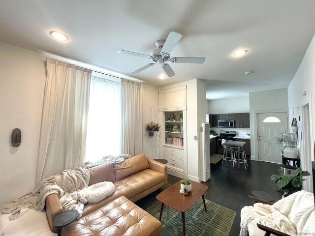 1120 30Th St, San Diego, CA 92102