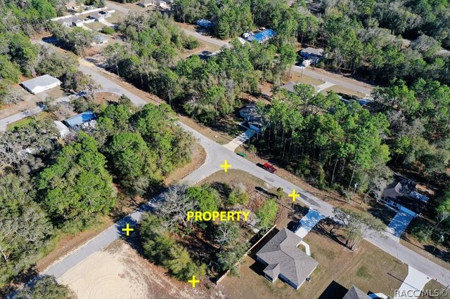 941 W Cadima Place, Citrus Springs, FL 34434