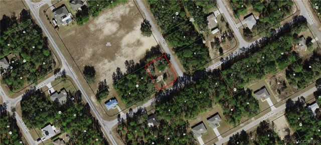 941 W Cadima Place, Citrus Springs, FL 34434