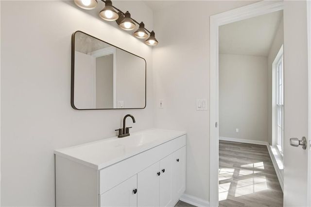 382 Teal Court, Roswell, GA 30076