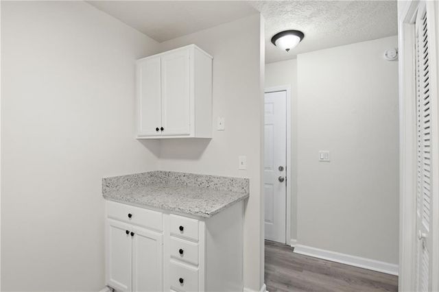 382 Teal Court, Roswell, GA 30076